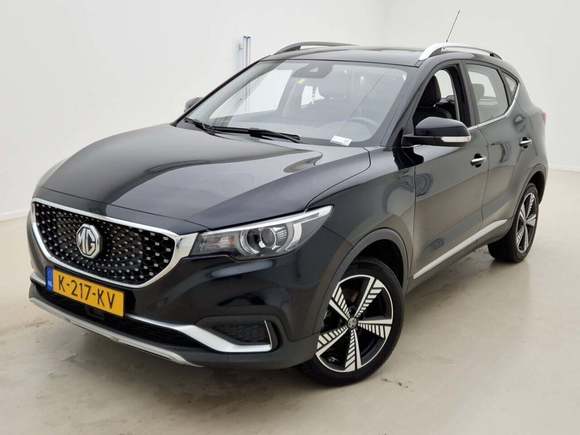 Вид спереди слева