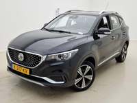 Вид спереди слева