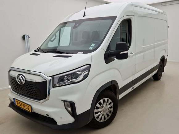 Вид спереди слева