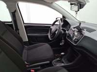 Вид на салон