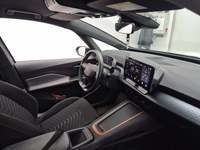 Вид на салон