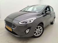 Вид спереди слева