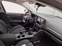 Вид на салон