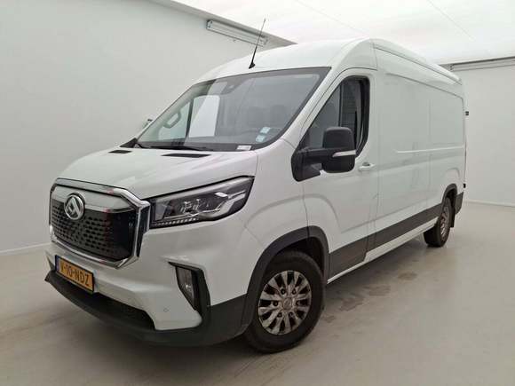 Вид спереди слева