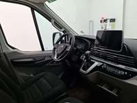 Вид на салон