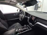 Вид на салон