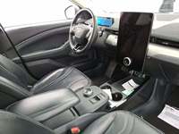 Вид на салон