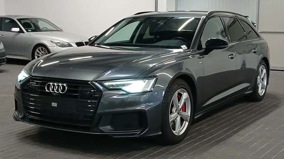 Pogled od napred levo