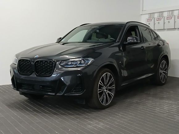 Вид спереди слева