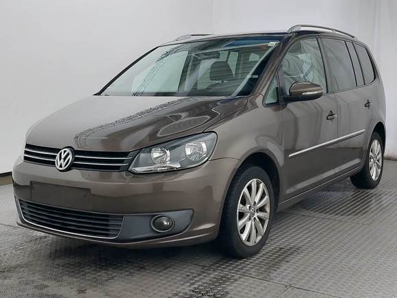 Náhled zpředu zleva