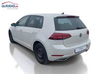 Pogled od pozadi levo