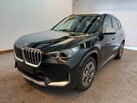 Pogled od napred levo