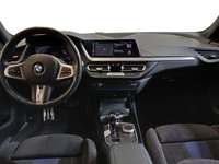 Вид на салон