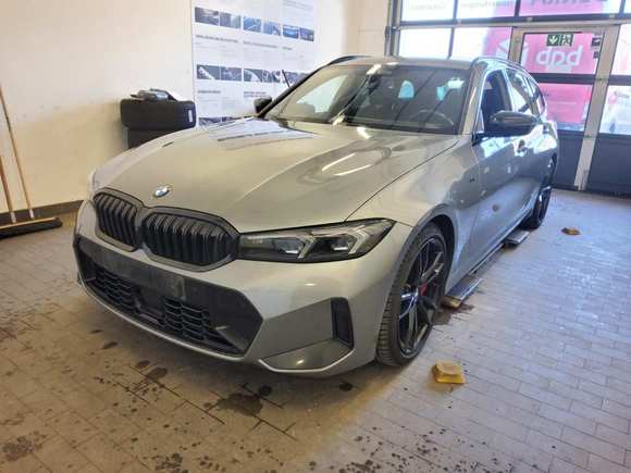 Вид спереди слева