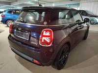 Pogled od pozadi desno