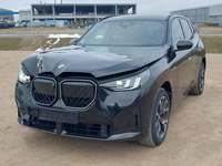 Pogled od napred levo