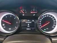 Pogled na kombinovani instrument