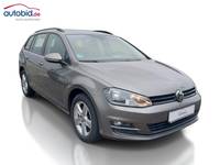 Skats no labās puses priekšā