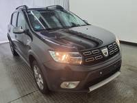 Náhled zpředu zprava