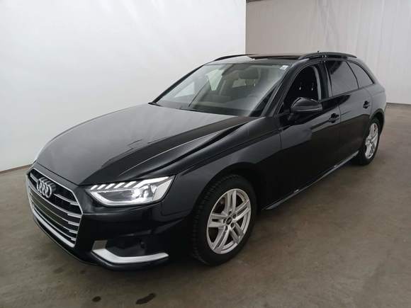 Pogled od napred levo