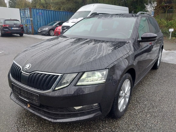 Вид спереди слева