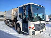 Náhled zpředu zprava