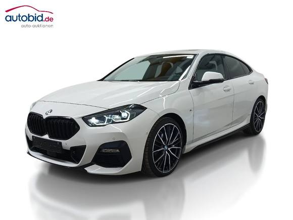 Вид спереди слева