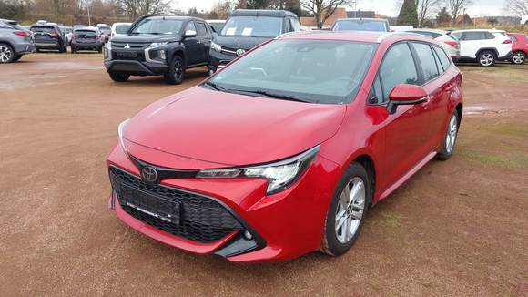 Pogled od napred levo