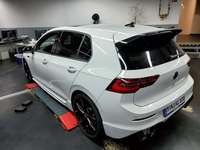 Вид сзади слева