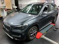 Pogled od napred levo