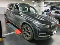 Вид спереди справа