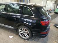 Вид сзади слева