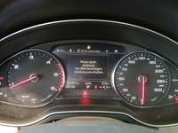 Вид на приборную панель