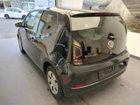 Вид сзади слева