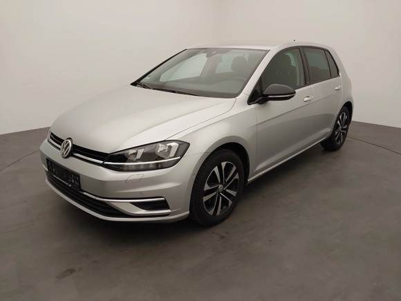 Вид спереди слева