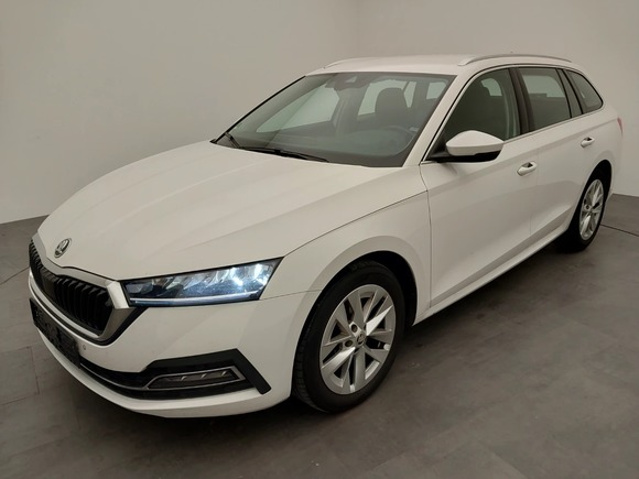 Вид спереди слева