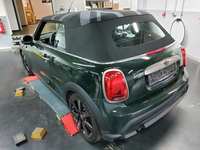 Widok z tyłu po stronie lewej