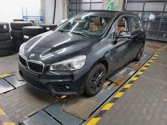 Widok z przodu po stronie lewej