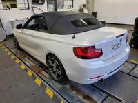 Widok z tyłu po stronie lewej