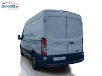 Vue de l’arrière gauche