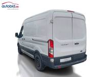 Vue de l’arrière gauche