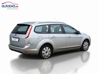 Vue de l’arrière droit