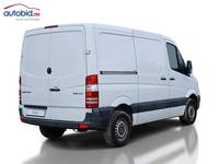 Vue de l’arrière droit