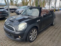 Вид спереди слева