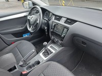 Вид на салон