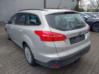 Вид сзади слева