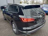 Вид сзади слева