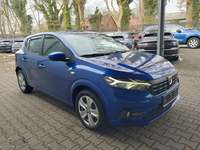 Вид спереди справа