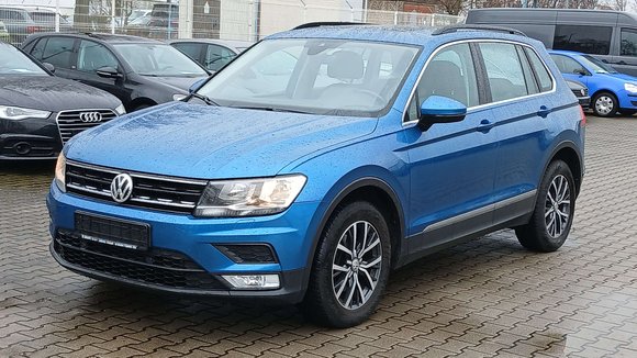 Pogled od napred levo