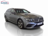 Náhled zpředu zprava